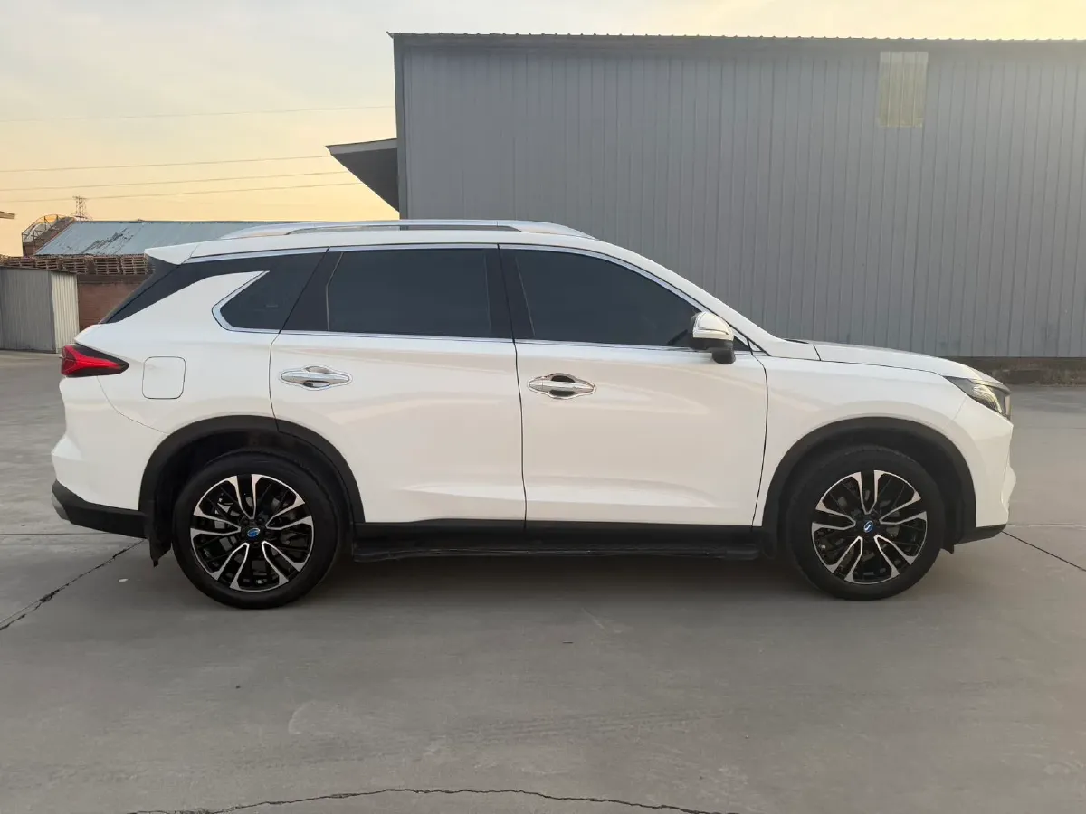 2021 GAC Trumpchi GS4 Plus 1.5T 169HP L4 6AT,autocango,china used car exporter,china ev exporter,chinese used car exporter,chinese used ev exporter