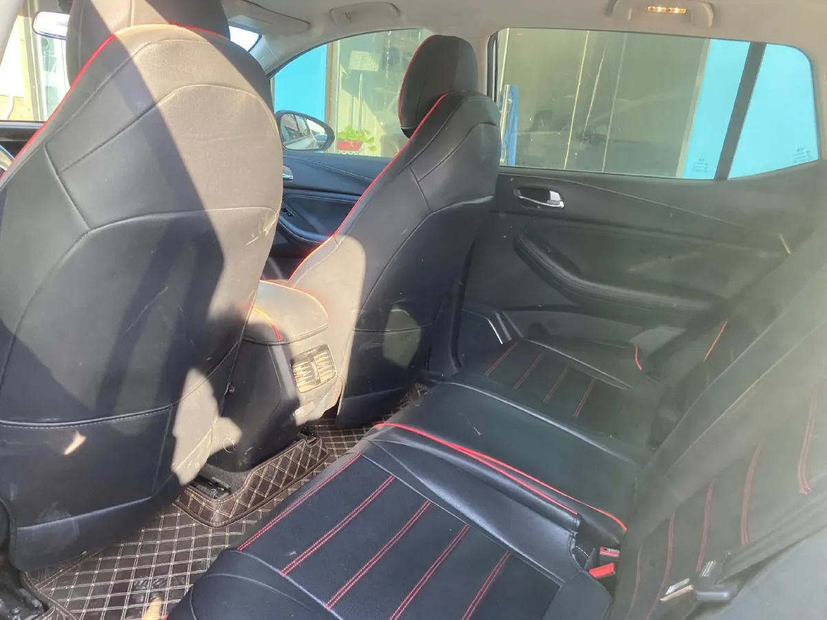 2021 GAC Trumpchi GS4 1.5T 169HP L4 6AT,autocango,china used car exporter,china ev exporter,chinese used car exporter,chinese used ev exporter