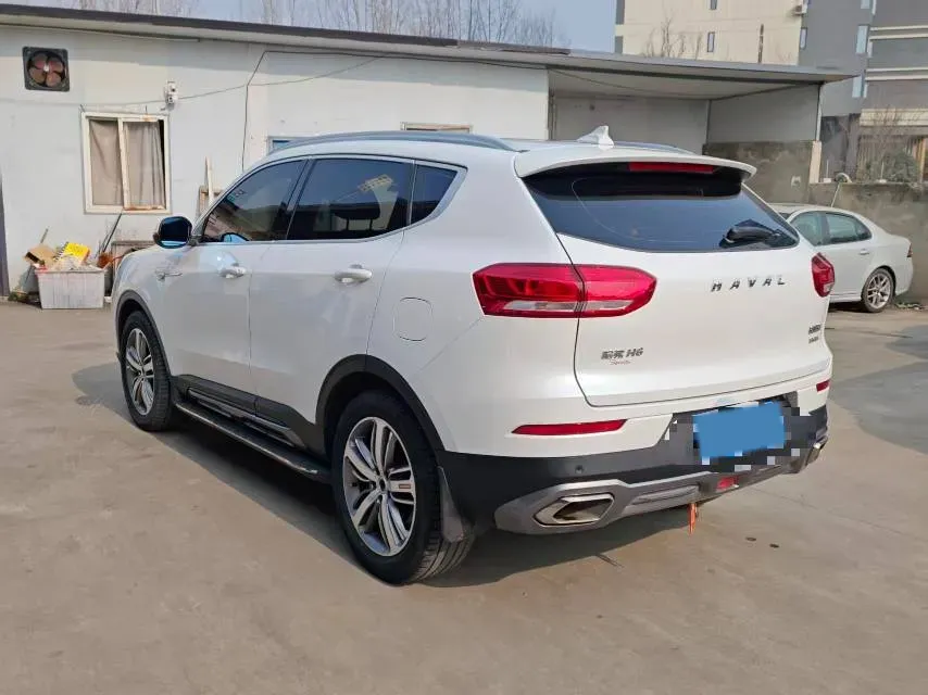 2017 Haval H6 2.0T 197HP L4 7DCT,autocango,china used car exporter,china ev exporter,chinese used car exporter,chinese used ev exporter