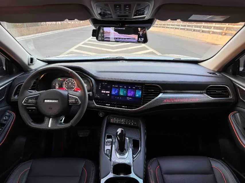 2021 Haval F7 2.0T 224HP L4 7DCT,autocango,china used car exporter,china ev exporter,chinese used car exporter,chinese used ev exporter