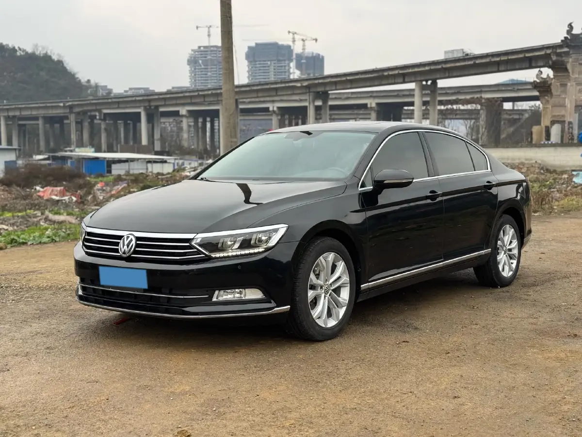 2018 Volkswagen Magotan 1.8T 180HP L4 7DCT