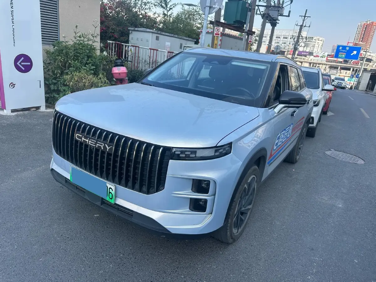 2025 Chery Tiggo7 C-DM 1.5T 156HP L4 DHT PHEV