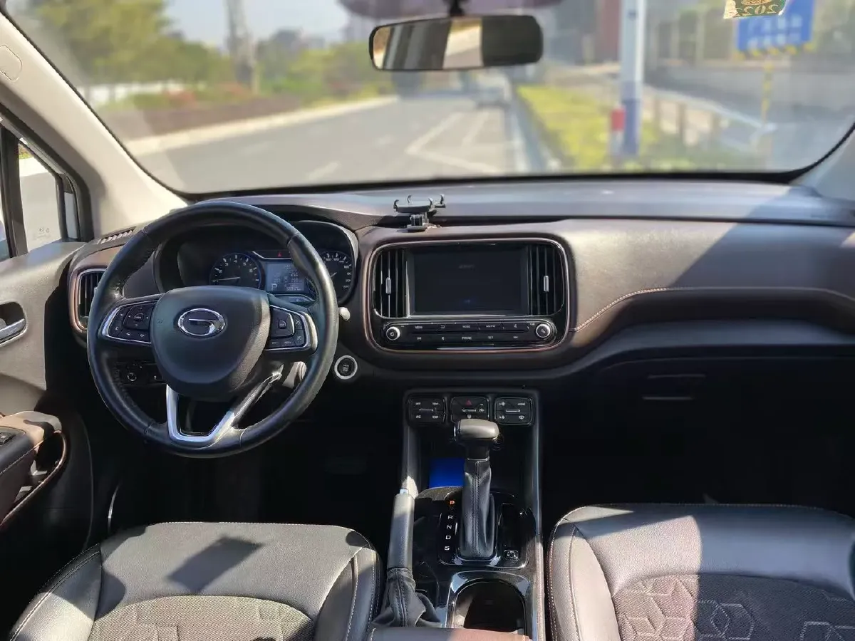 2019 GAC Trumpchi GS3 1.5T 163HP L3 7DCT,autocango,china used car exporter,china ev exporter,chinese used car exporter,chinese used ev exporter