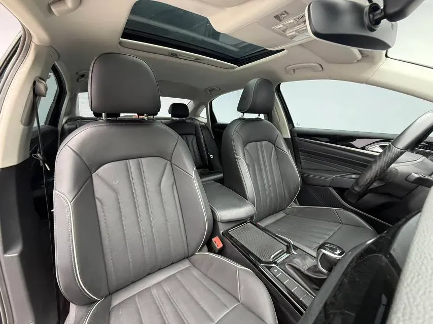 2022 Volkswagen Lamando 1.4T 150HP L4 7DCT,autocango,china used car exporter,china ev exporter,chinese used car exporter,chinese used ev exporter