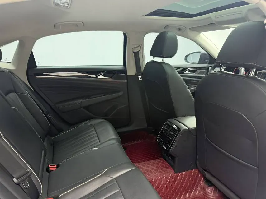 2022 Volkswagen Lamando 1.4T 150HP L4 7DCT,autocango,china used car exporter,china ev exporter,chinese used car exporter,chinese used ev exporter