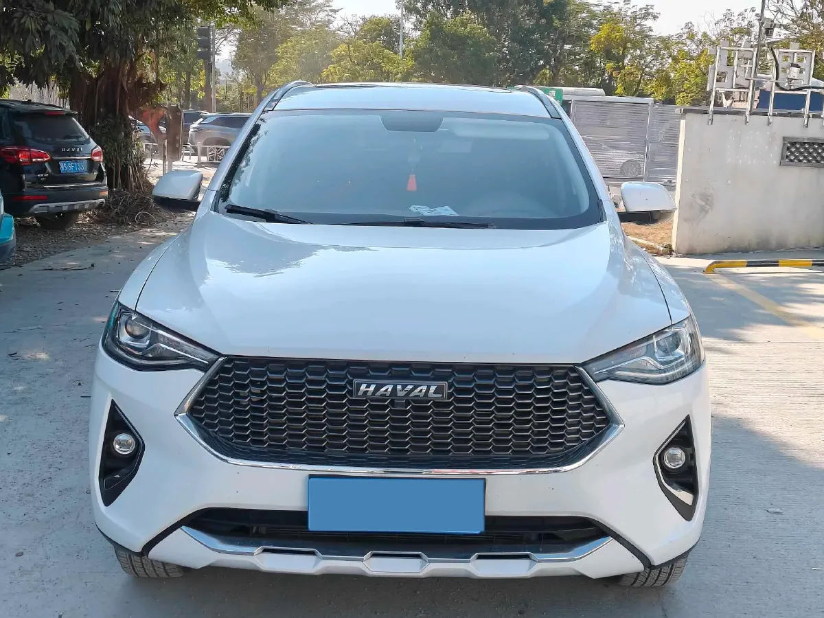 2019 Haval F7 1.5T 169HP L4 7DCT,autocango,china used car exporter,china ev exporter,chinese used car exporter,chinese used ev exporter