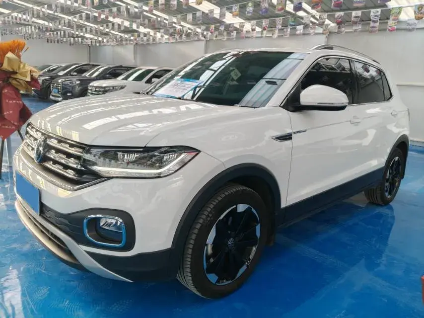 2023 Volkswagen Tacqua 1.2T 116HP L4 7DCT