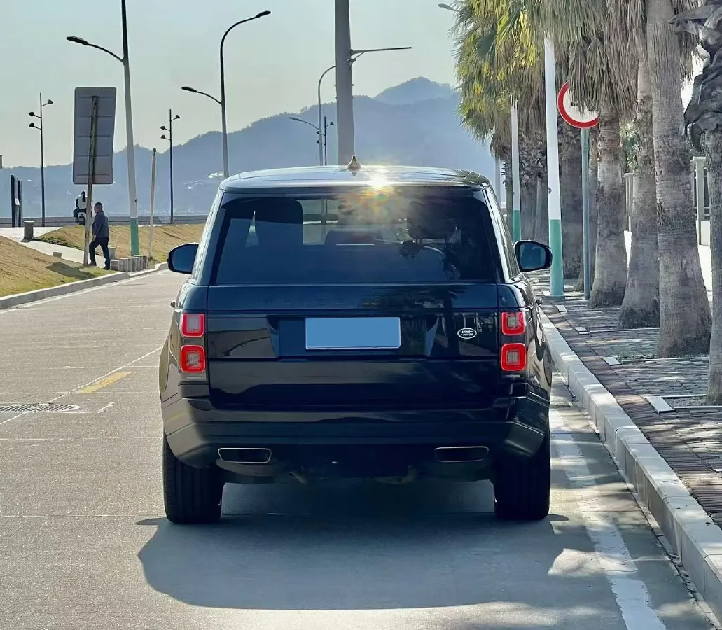 2019 BMW X7 3.0T 340HP L6 8AT,autocango,china used car exporter,china ev exporter,chinese used car exporter,chinese used ev exporter