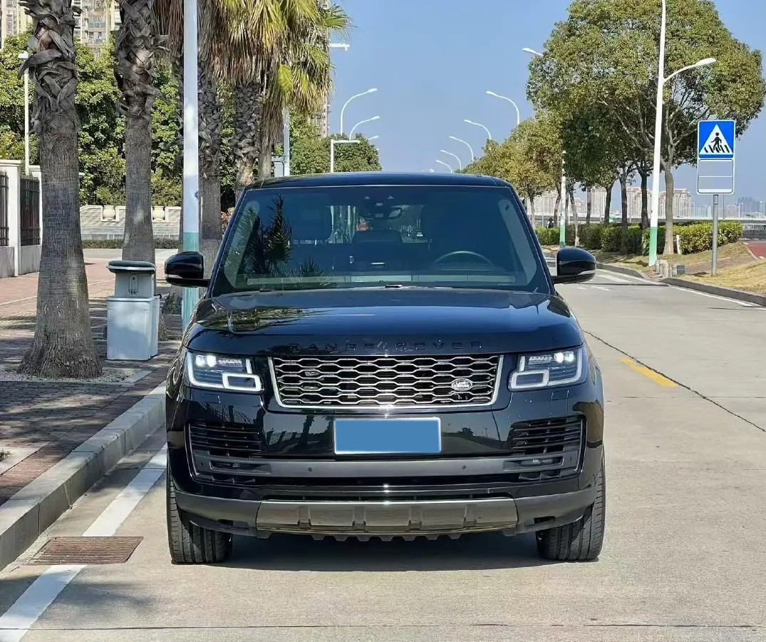 2019 BMW X7 3.0T 340HP L6 8AT,autocango,china used car exporter,china ev exporter,chinese used car exporter,chinese used ev exporter