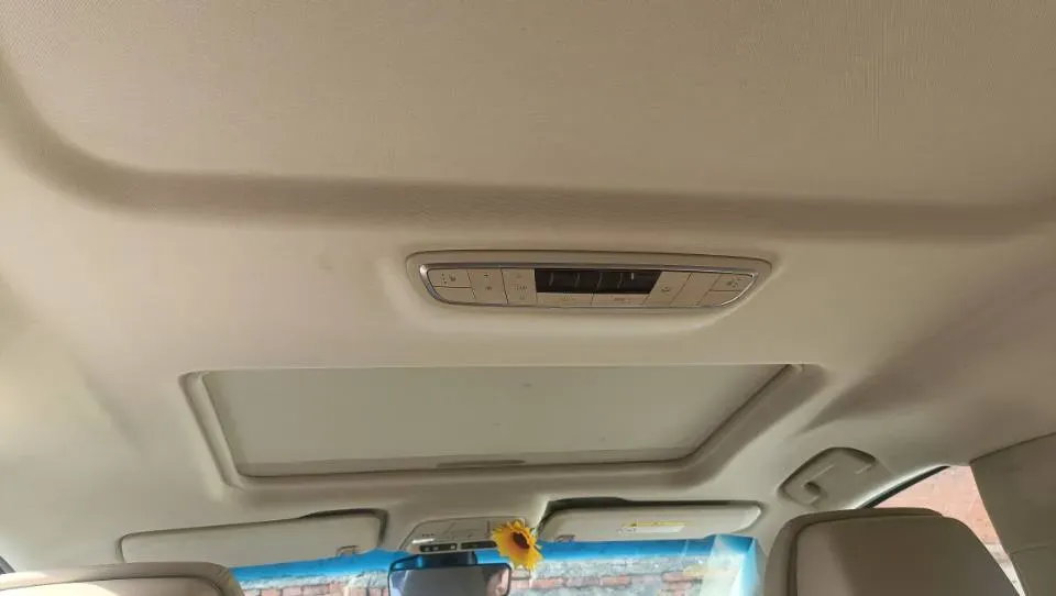 2022 Buick GL8 2.0T 237HP L4 9AT,autocango,china used car exporter,china ev exporter,chinese used car exporter,chinese used ev exporter