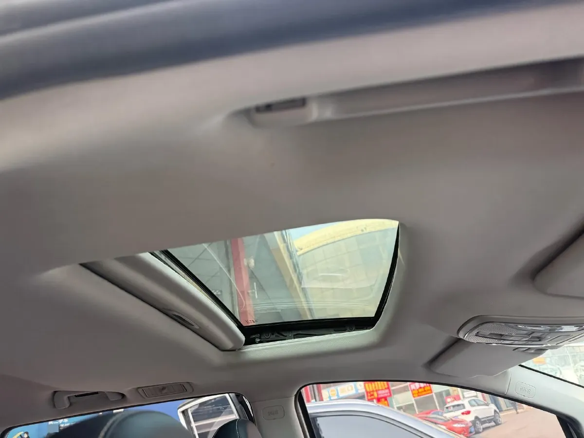 2021 GAC Trumpchi M6 1.5T 169HP L4 7DCT,autocango,china used car exporter,china ev exporter,chinese used car exporter,chinese used ev exporter