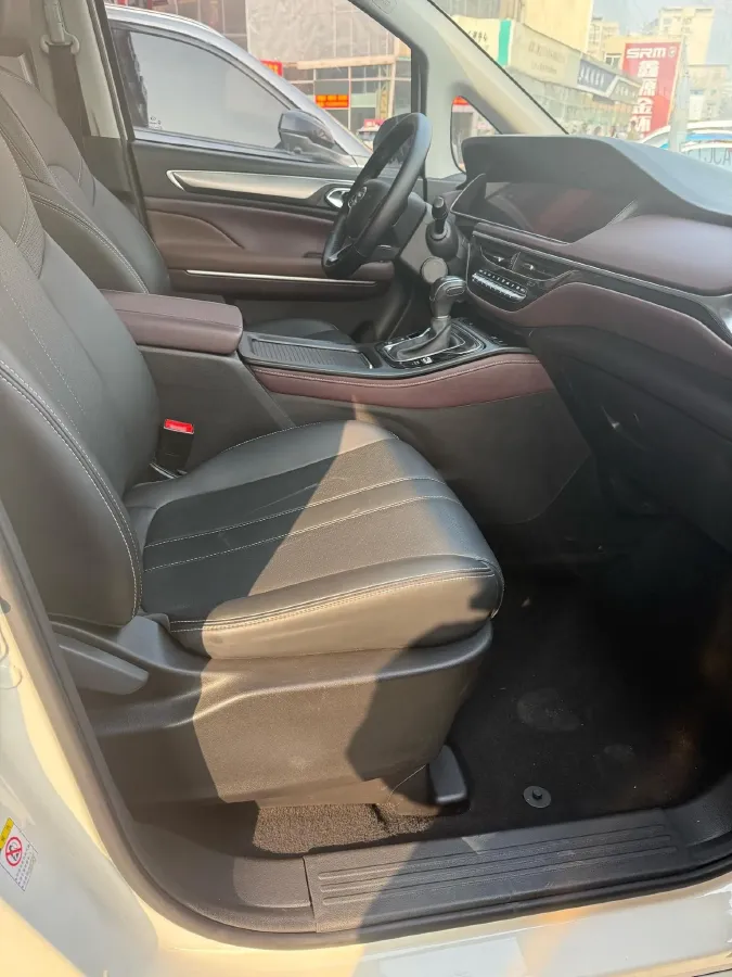 2021 GAC Trumpchi M6 1.5T 169HP L4 7DCT,autocango,china used car exporter,china ev exporter,chinese used car exporter,chinese used ev exporter