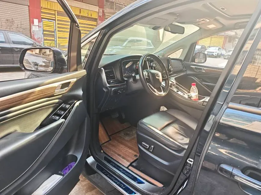 2021 GAC Trumpchi M8 2.0T 252HP L4 8AT,autocango,china used car exporter,china ev exporter,chinese used car exporter,chinese used ev exporter