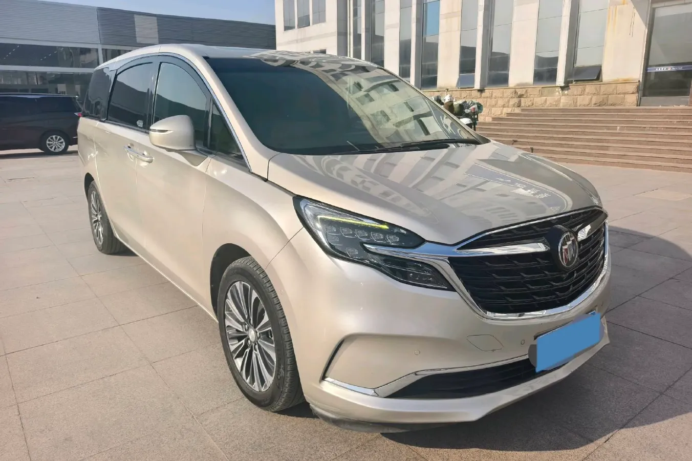 2020 Buick GL8 2.0T 237HP L4 9AT,autocango,china used car exporter,china ev exporter,chinese used car exporter,chinese used ev exporter