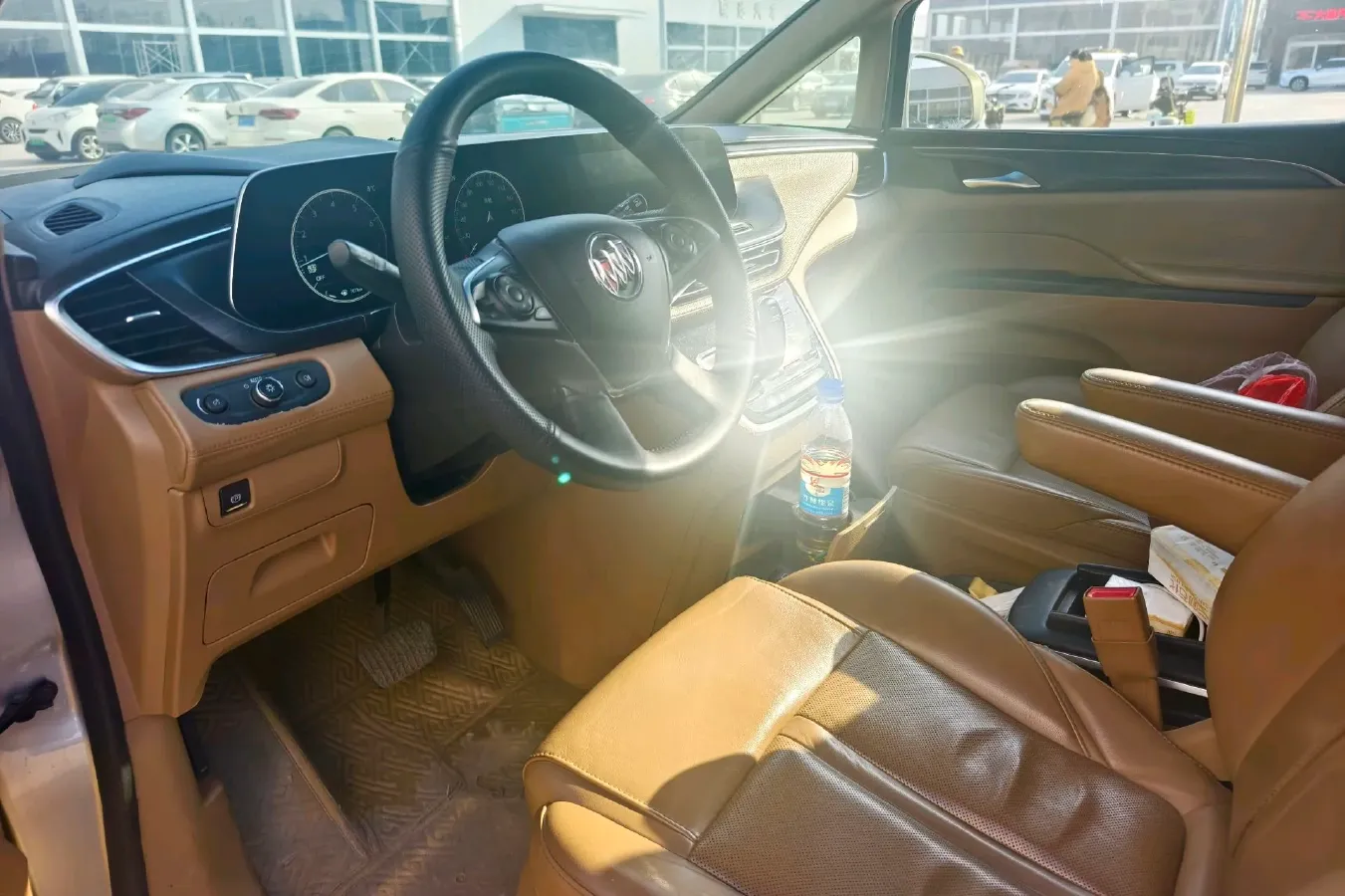 2020 Buick GL8 2.0T 237HP L4 9AT,autocango,china used car exporter,china ev exporter,chinese used car exporter,chinese used ev exporter