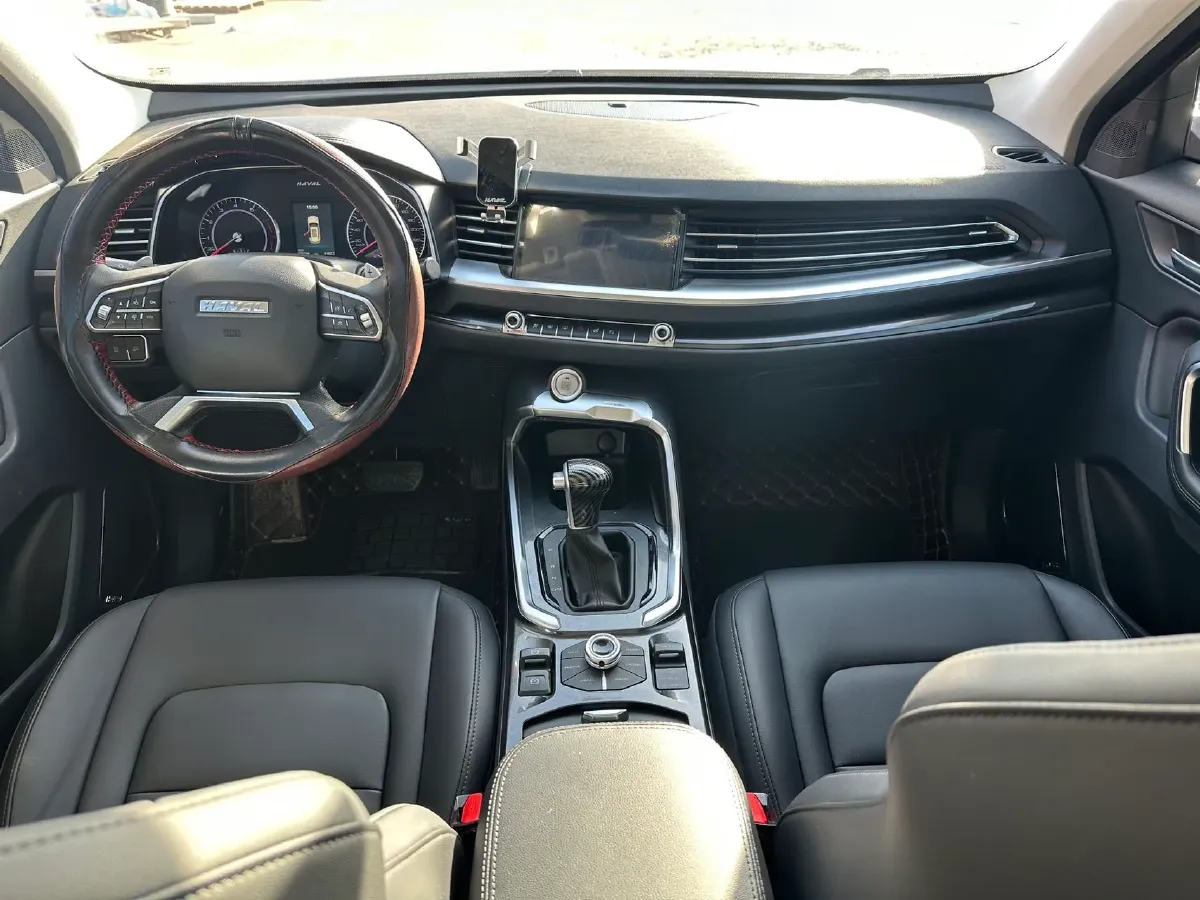 2018 Haval H6 2.0T 197HP L4 7DCT,autocango,china used car exporter,china ev exporter,chinese used car exporter,chinese used ev exporter