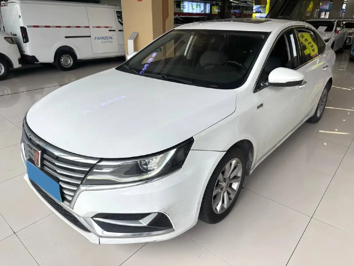 2017 Roewe i6 1.0T 125HP L3 2AT PHEV