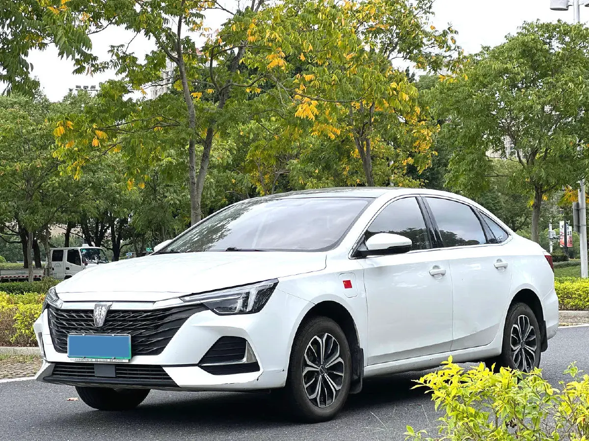 2022 Roewe RX5 eMAX 1.5T 169HP L4 AMT PHEV 16.6KWH