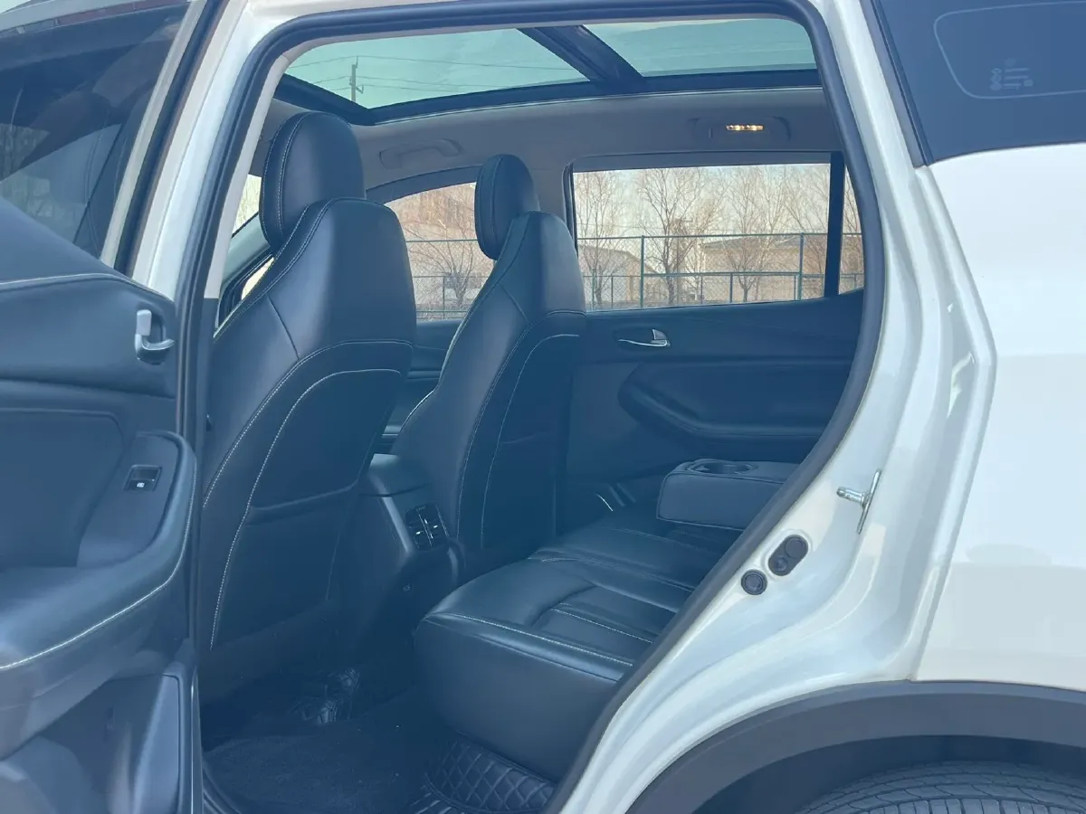 2022 GAC Trumpchi GS4 1.5T 169HP L4 6AT,autocango,china used car exporter,china ev exporter,chinese used car exporter,chinese used ev exporter