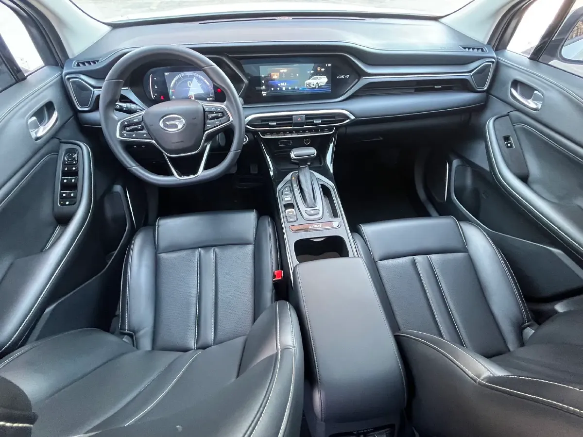 2022 GAC Trumpchi GS4 1.5T 169HP L4 6AT,autocango,china used car exporter,china ev exporter,chinese used car exporter,chinese used ev exporter