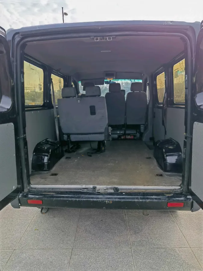 2019 JMC YuHu 5 2.0T 142HP L4 6MT,autocango,china used car exporter,china ev exporter,chinese used car exporter,chinese used ev exporter