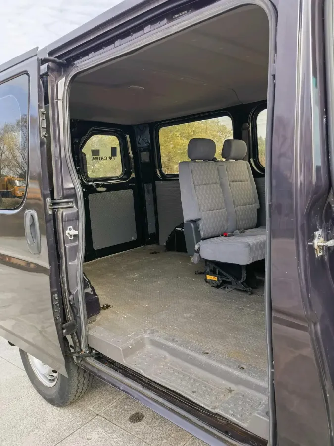 2019 JMC YuHu 5 2.0T 142HP L4 6MT,autocango,china used car exporter,china ev exporter,chinese used car exporter,chinese used ev exporter