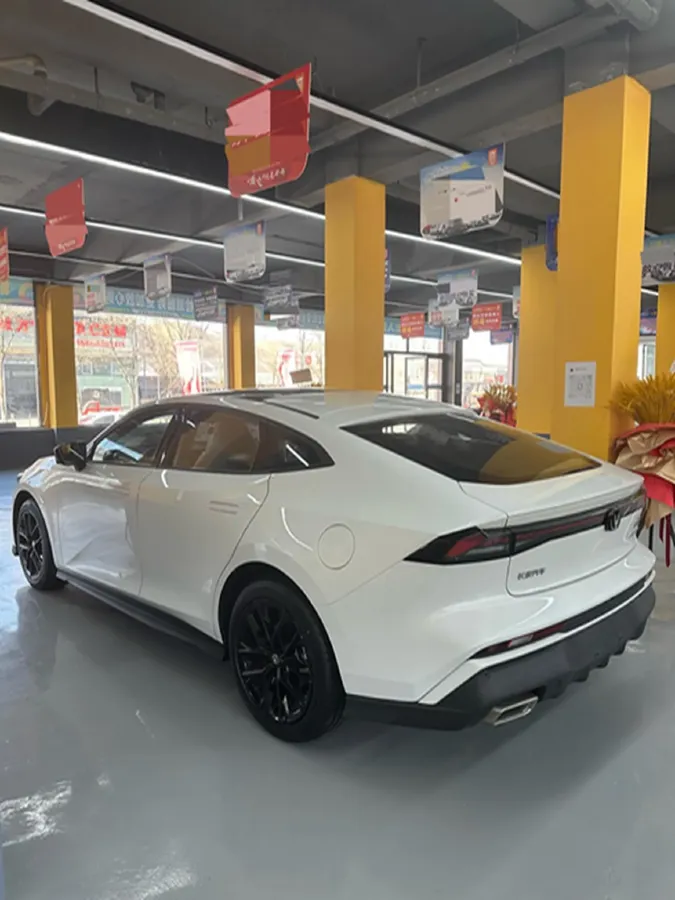 2024 ChangAn UNI-V 1.5T 188HP L4 7DCT,autocango,china used car exporter,china ev exporter,chinese used car exporter,chinese used ev exporter