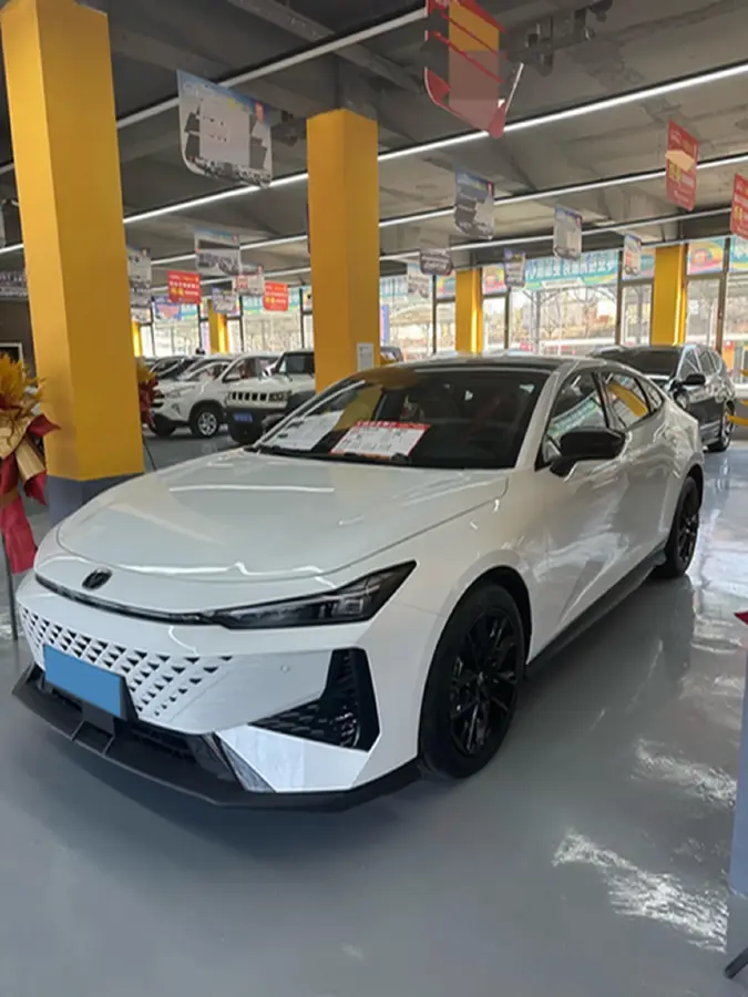 2024 ChangAn UNI-V 1.5T 188HP L4 7DCT