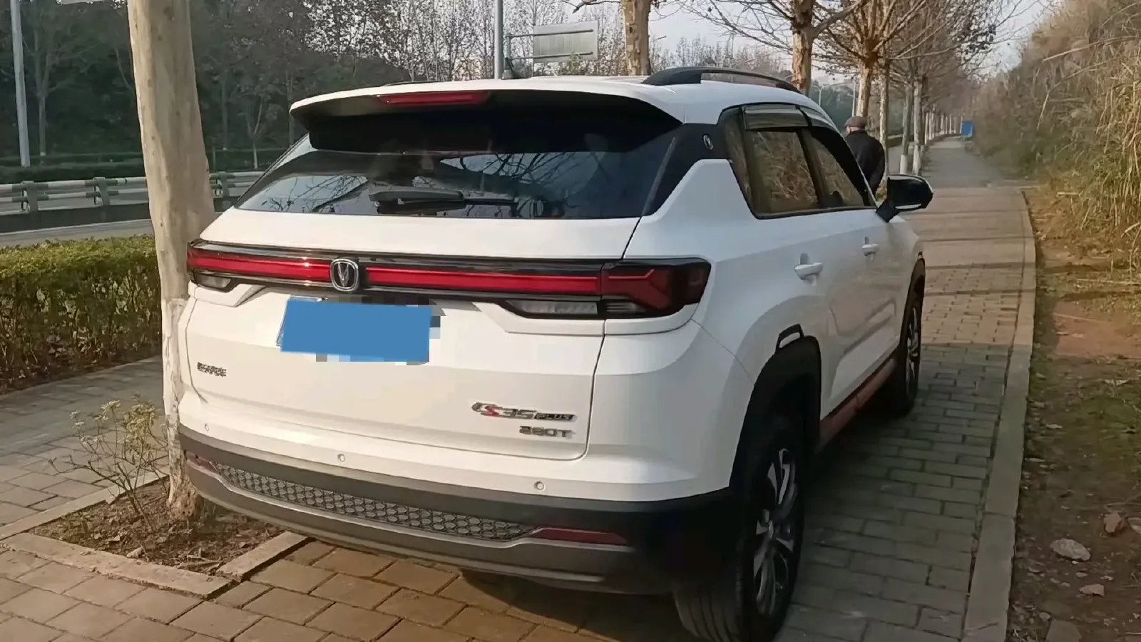 2023 ChangAn CS35 Plus 1.4T 160HP L4 7DCT,autocango,china used car exporter,china ev exporter,chinese used car exporter,chinese used ev exporter