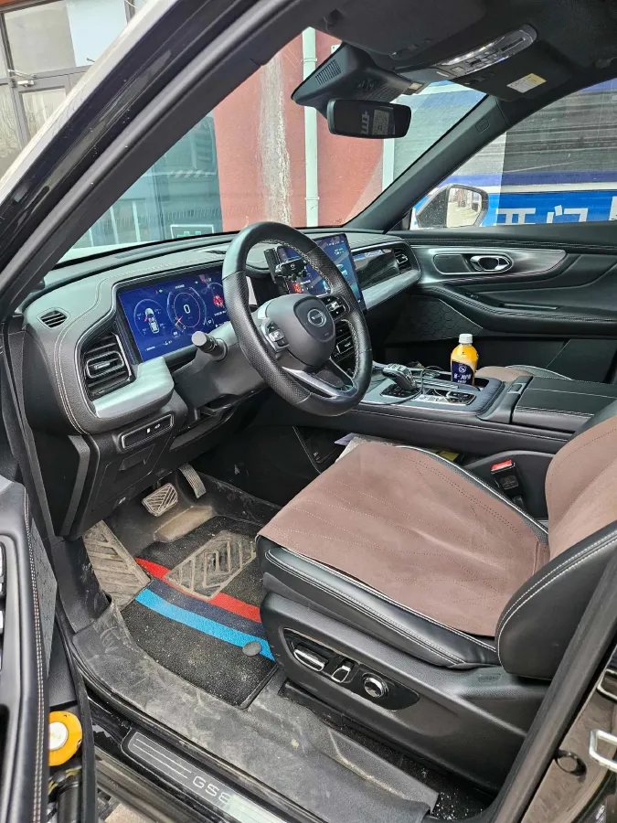 2022 GAC Trumpchi GS8 2.0T 252HP L4 8AT,autocango,china used car exporter,china ev exporter,chinese used car exporter,chinese used ev exporter