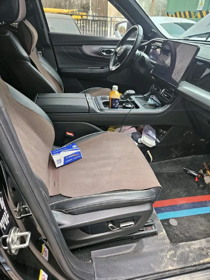 2022 GAC Trumpchi GS8 2.0T 252HP L4 8AT,autocango,china used car exporter,china ev exporter,chinese used car exporter,chinese used ev exporter