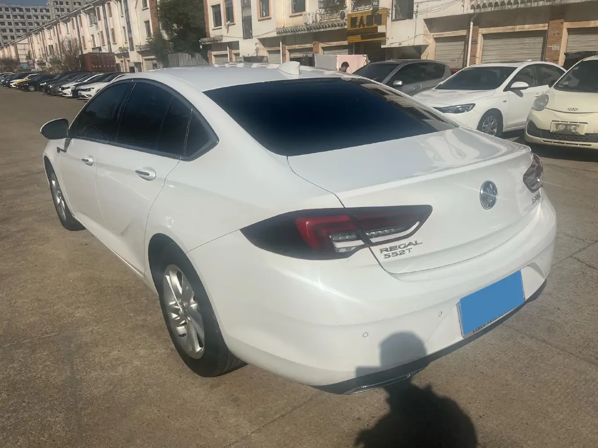 2021 Buick Regal 1.5T 169HP L4 9AT,autocango,china used car exporter,china ev exporter,chinese used car exporter,chinese used ev exporter