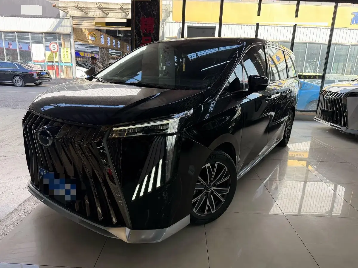 2024 GAC Trumpchi M8 2.0T 190HP L4 2DHT Hybrid