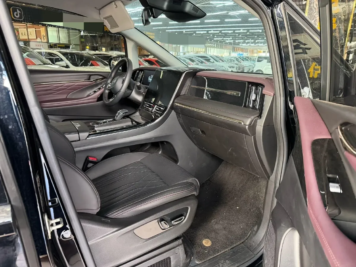 2024 GAC Trumpchi M8 2.0T 190HP L4 2DHT Hybrid,autocango,china used car exporter,china ev exporter,chinese used car exporter,chinese used ev exporter