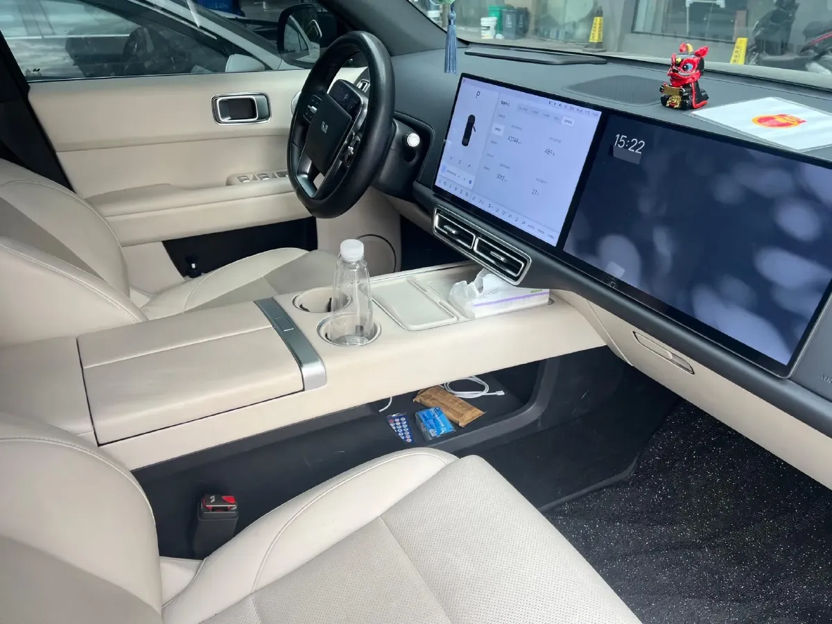 2024 Li L6 Range Extended 154HP L4 REEV 36.8KWH,autocango,china used car exporter,china ev exporter,chinese used car exporter,chinese used ev exporter