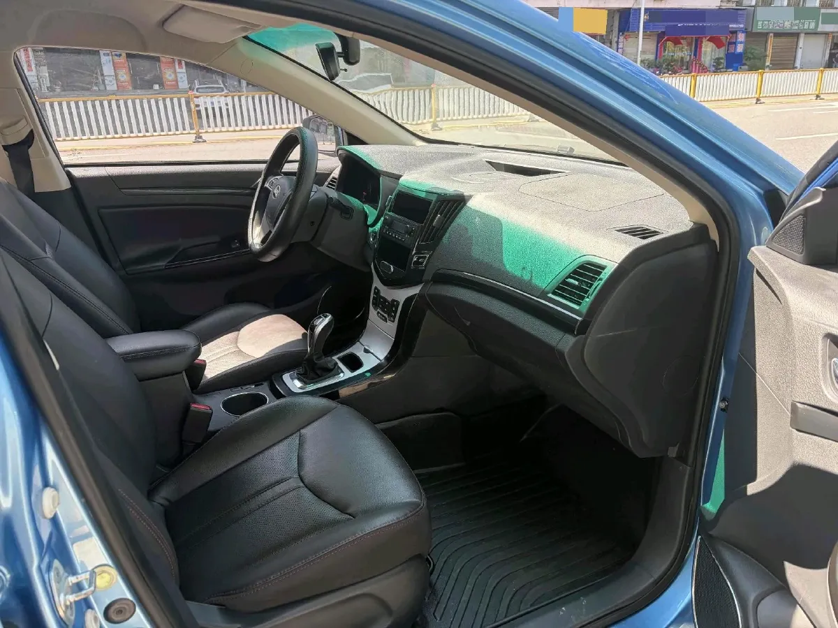 2018 BYD e5 BEV 60.48KWH,autocango,china used car exporter,china ev exporter,chinese used car exporter,chinese used ev exporter