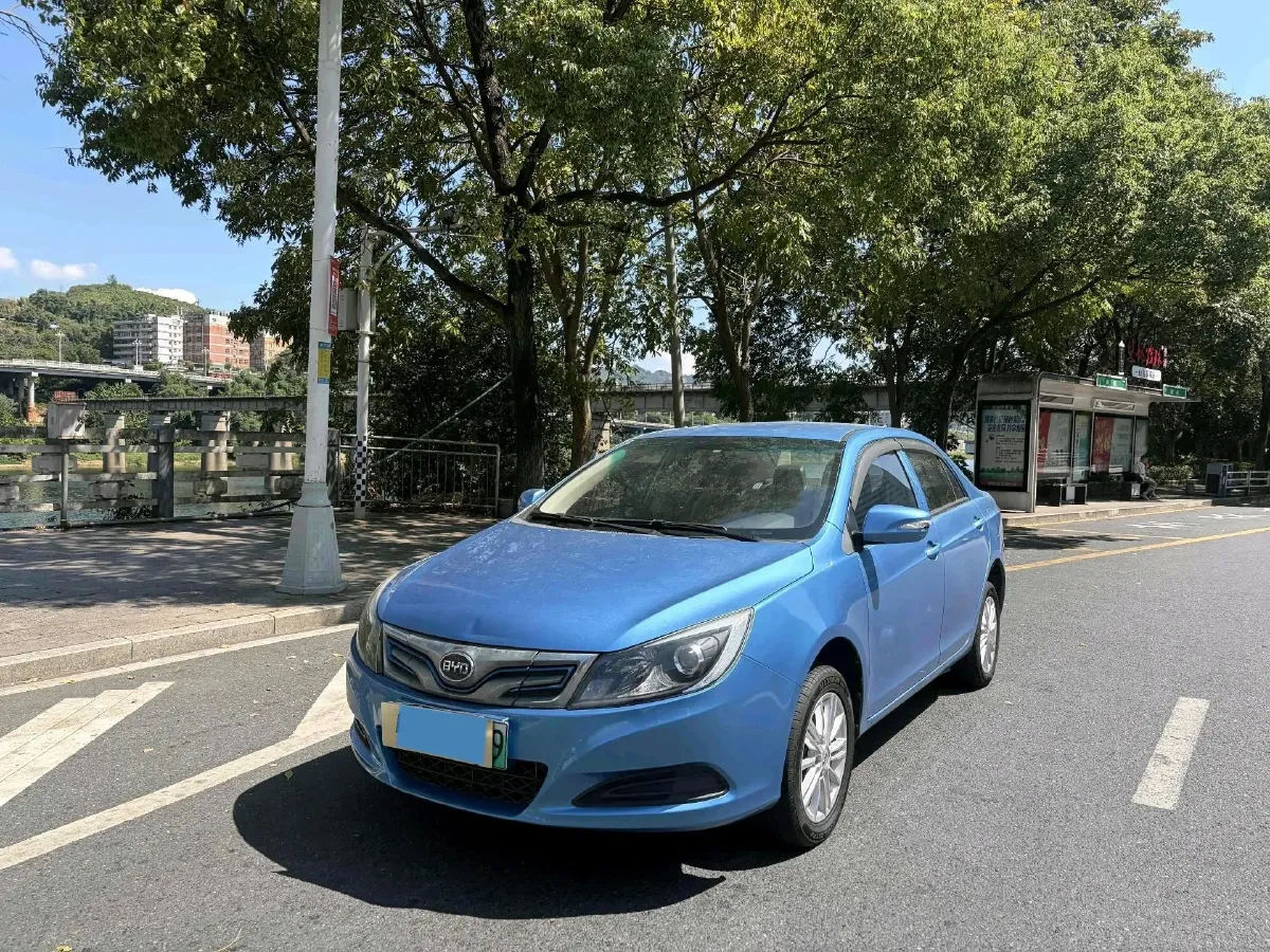 2018 BYD e5 BEV 60.48KWH,autocango,china used car exporter,china ev exporter,chinese used car exporter,chinese used ev exporter