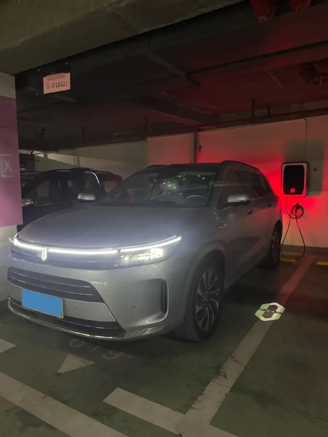 2024 AITO AITO M7 1.5T 152HP L4 REEV 42KWH