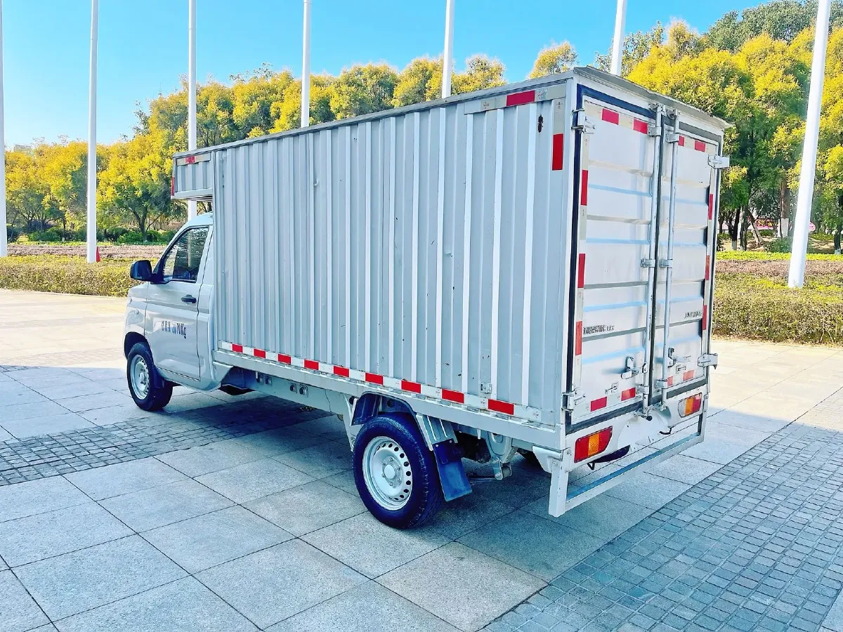 2020 WuLing RongGuang New Truck Special 1.8L 125HP L4 5MT,autocango,china used car exporter,china ev exporter,chinese used car exporter,chinese used ev exporter