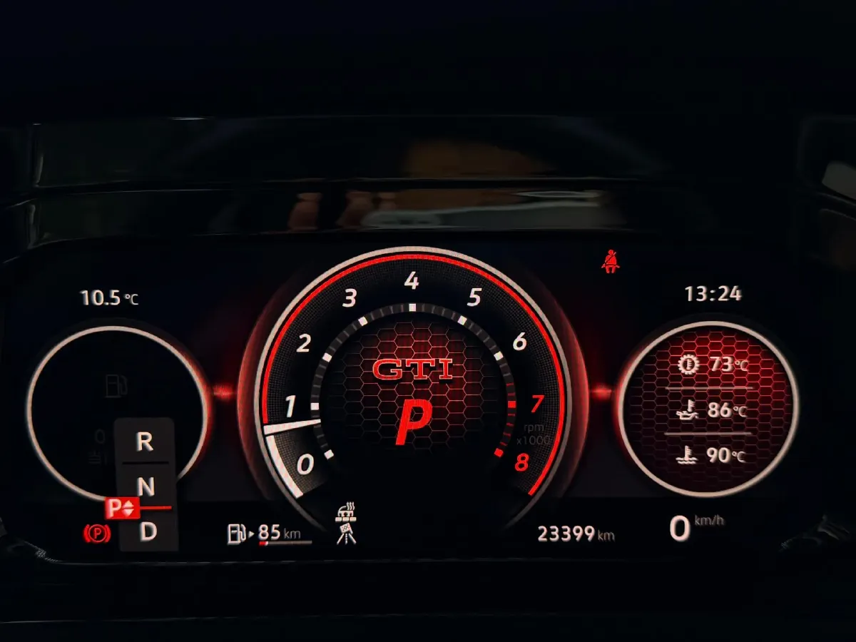 2021 Honda CR-V 1.5T 193HP L4 CVT,autocango,china used car exporter,china ev exporter,chinese used car exporter,chinese used ev exporter