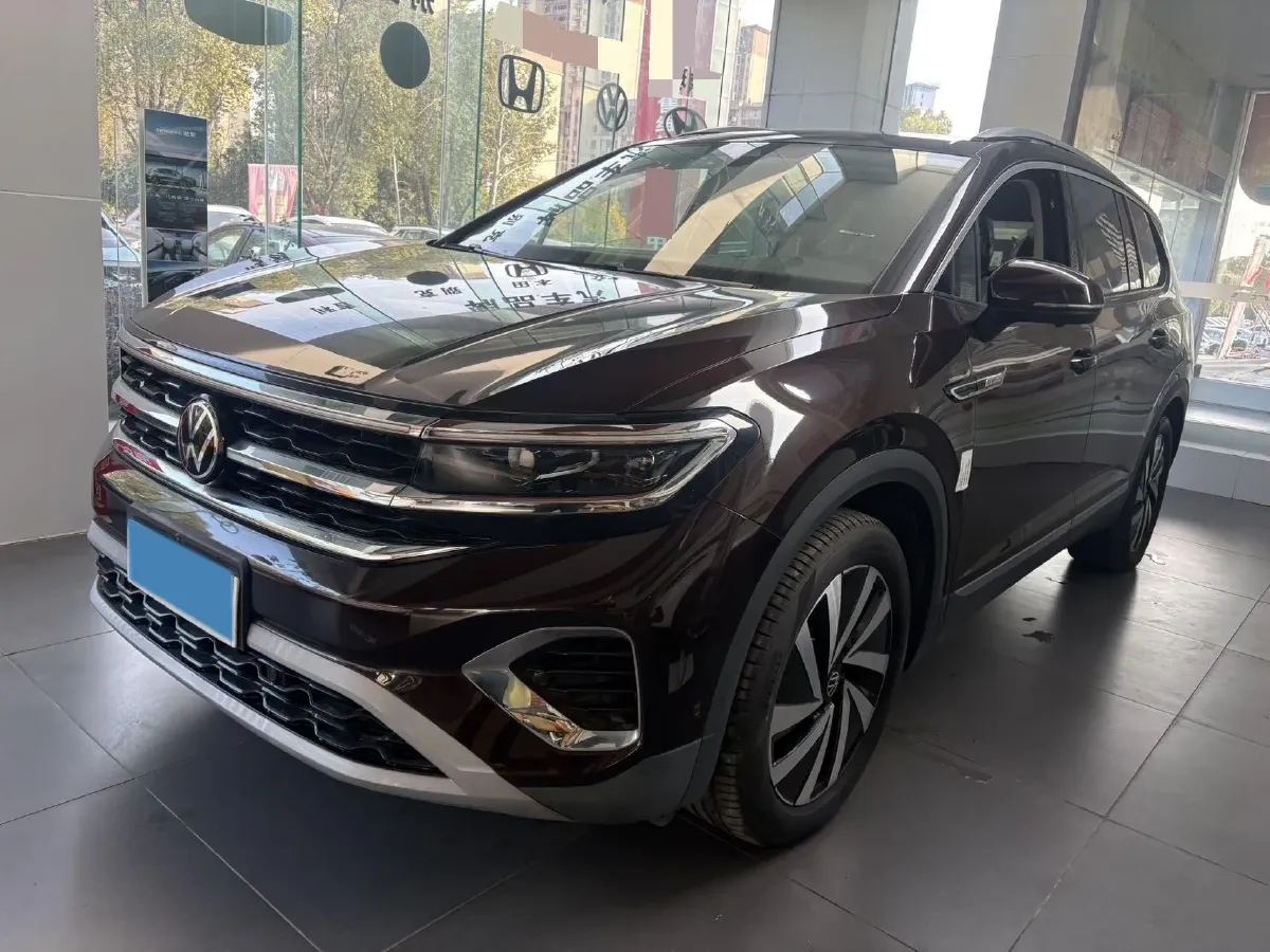 2021 Volkswagen Talagon 2.0T 220HP L4 7DCT,autocango,china used car exporter,china ev exporter,chinese used car exporter,chinese used ev exporter