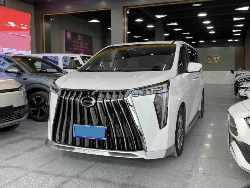 2023 GAC Trumpchi M8 2.0T 252HP L4 8AT