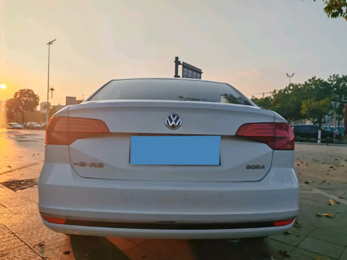 2018 Volkswagen Bora 1.5L 110HP L4 6AT,autocango,china used car exporter,china ev exporter,chinese used car exporter,chinese used ev exporter