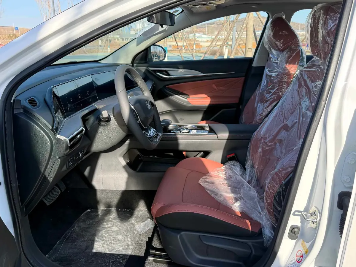 2025 ChangAn Eado 1.4T 160HP L4 7DCT,autocango,china used car exporter,china ev exporter,chinese used car exporter,chinese used ev exporter