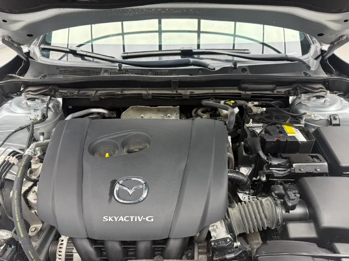 2021 Mazda CX-4 2.0L 158HP L4 6AT,autocango,china used car exporter,china ev exporter,chinese used car exporter,chinese used ev exporter