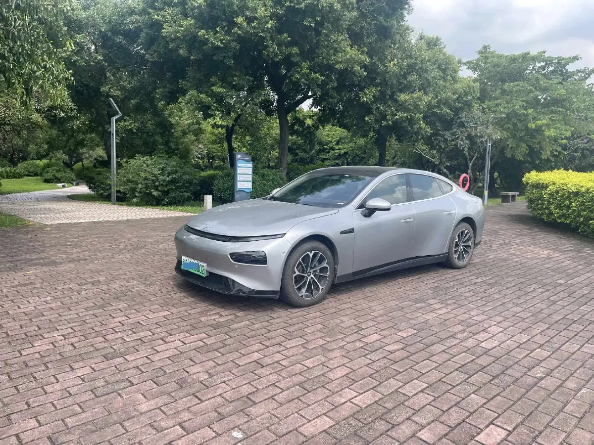 2022 Xpeng P7 BEV 83.1KWH