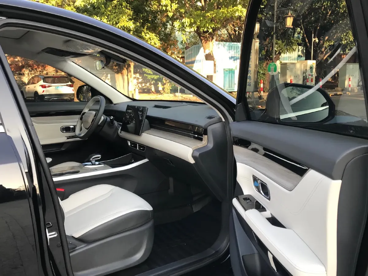 2024 Jetour DASHING 1.5T 156HP L4 6DCT,autocango,china used car exporter,china ev exporter,chinese used car exporter,chinese used ev exporter