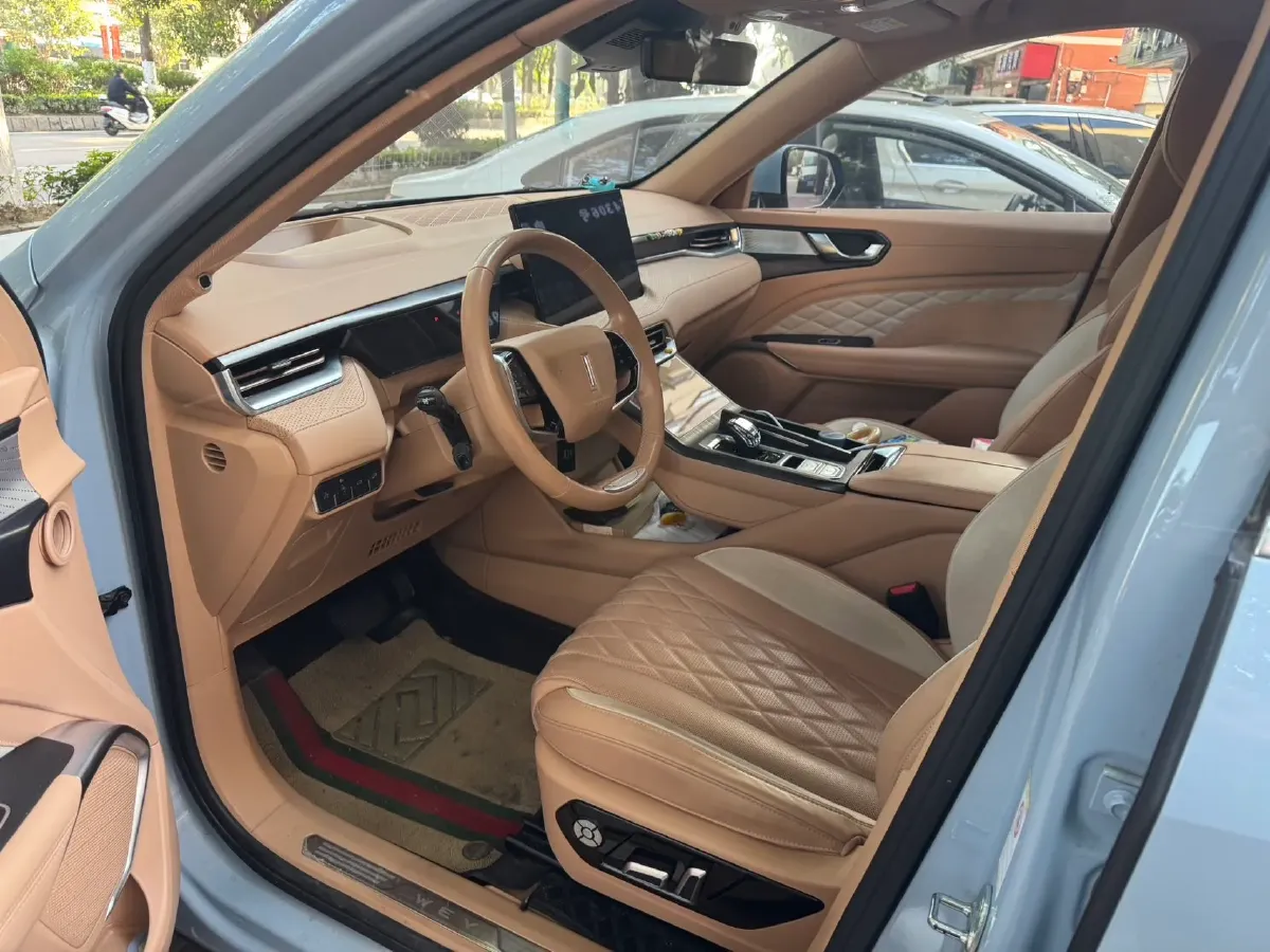 2022 WEY Latte DHT 1.5T 156HP L4 2DHT Hybrid,autocango,china used car exporter,china ev exporter,chinese used car exporter,chinese used ev exporter