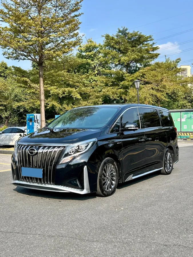 2021 GAC Trumpchi M8 2.0T 252HP L4 8AT,autocango,china used car exporter,china ev exporter,chinese used car exporter,chinese used ev exporter