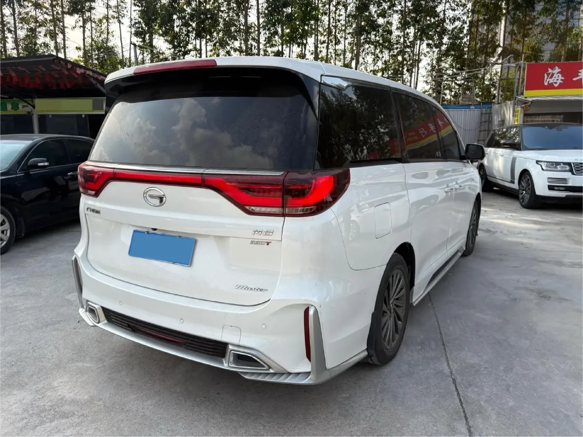 2021 GAC Trumpchi M8 2.0T 252HP L4 8AT,autocango,china used car exporter,china ev exporter,chinese used car exporter,chinese used ev exporter